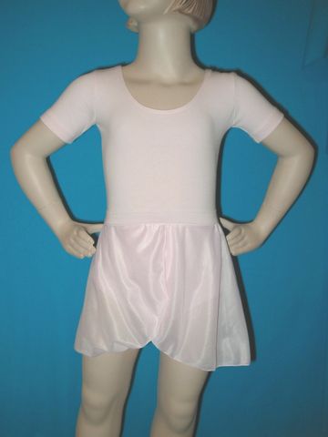 falda corta georgette semi transparente cruzada
